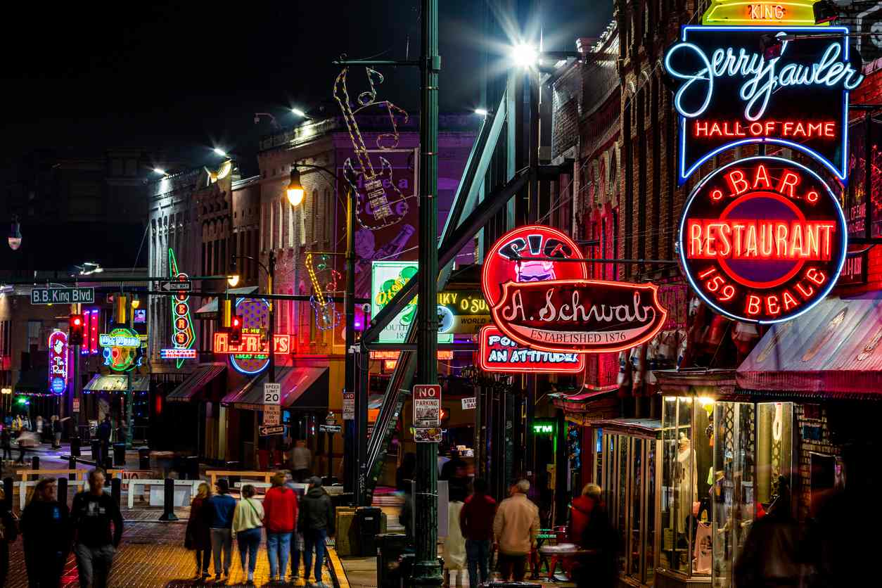 What to See, Do, and Eat During Your Stay in Memphis, TN.